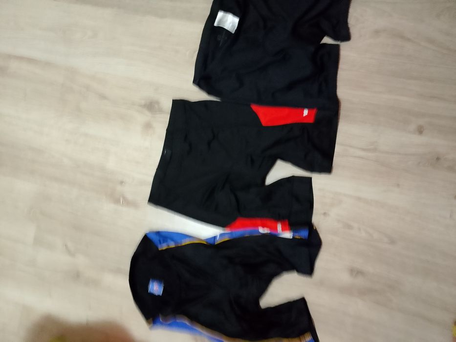 Pantaloni ciclism