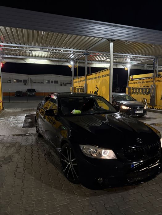 BMW 3 Series 2008