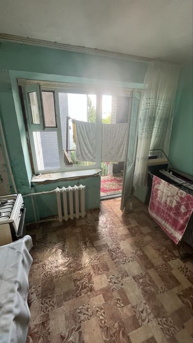Жатақханадан бөлме сатылады