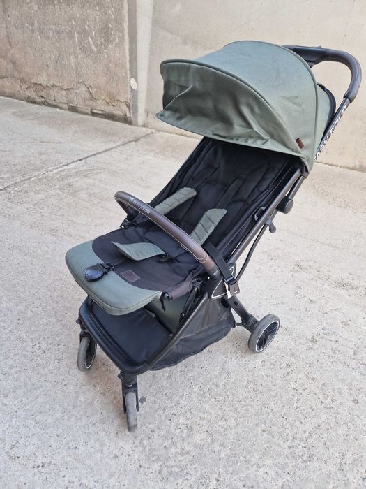 Cangaroo Easy Fold - Лятна количка до 22кг