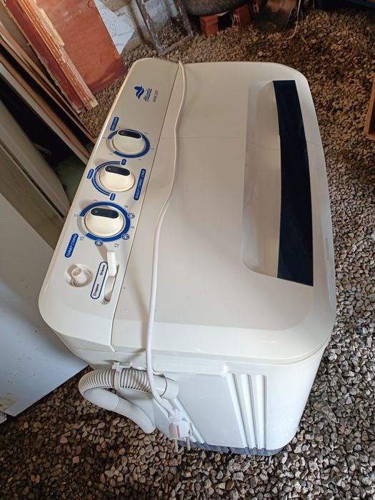 Продам стиральную машинку