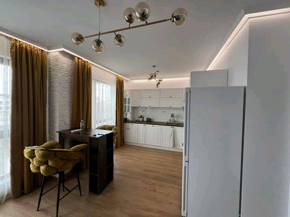 Дава се под наем Двустаен апартамент в Пловдив, Христо Смирненски - 63 кв.м за 548.25 € - Снимка #2