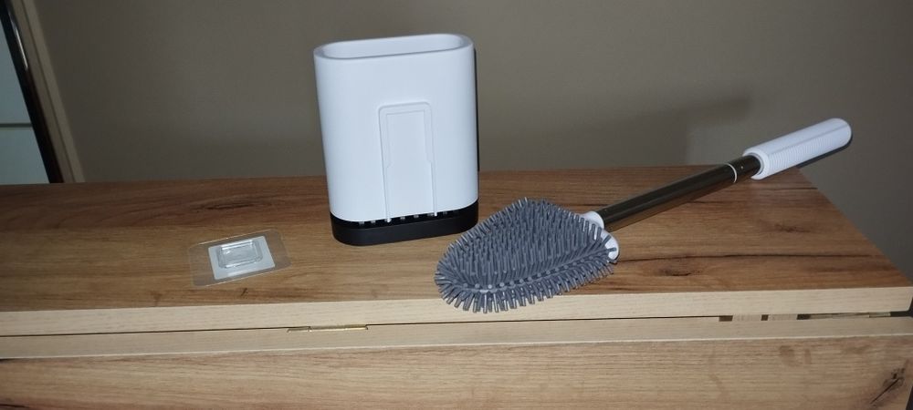 Perie pentru WC din silicon cu maner otel inoxidabil