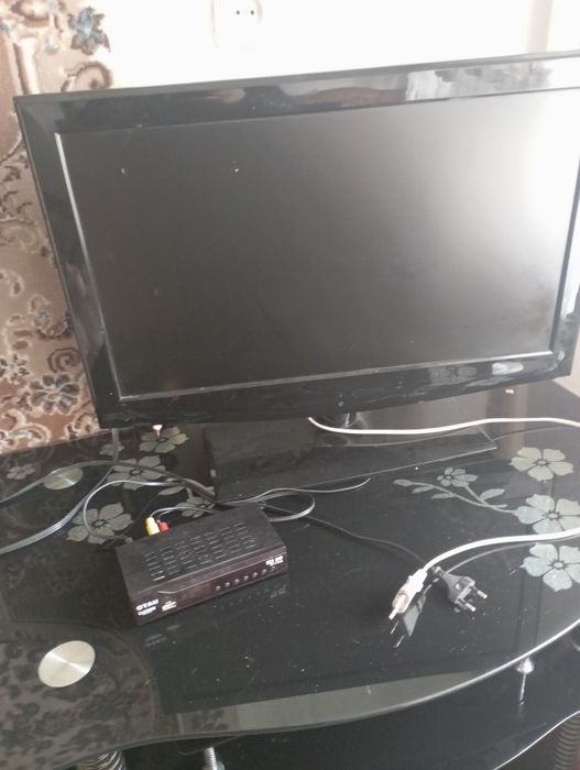 Продам телевизор sony рабочий