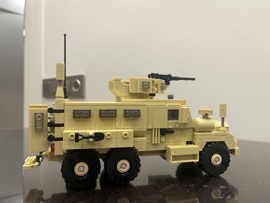 Военный конструктор