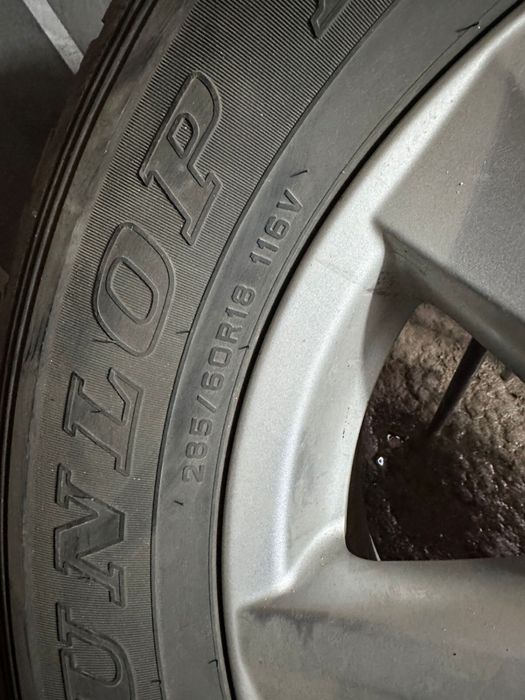 Шины оригинальные с дисками зимние