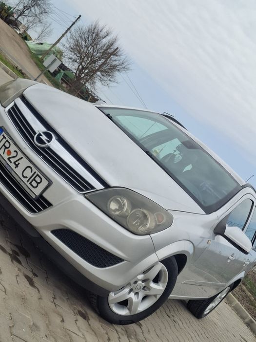 Opel Astra H  1.9 CDTI