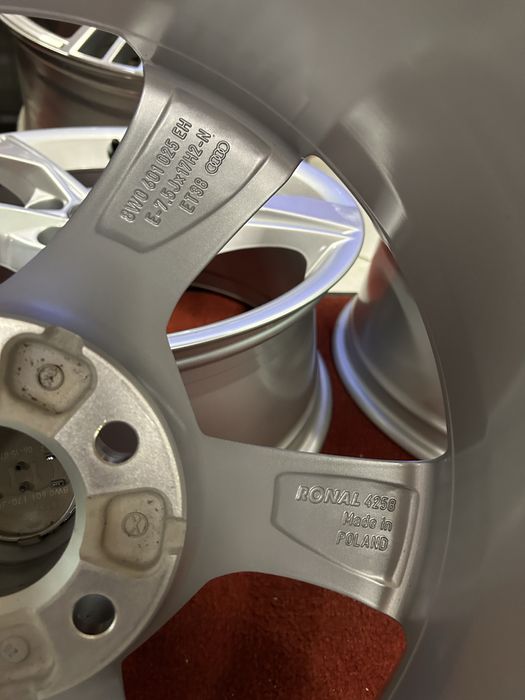 Джанти 17 цола Audi VW Passat Skoda Superb Octavia Нови Оригинални