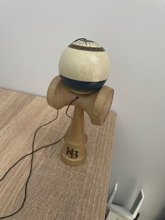 Vand kendama KB.