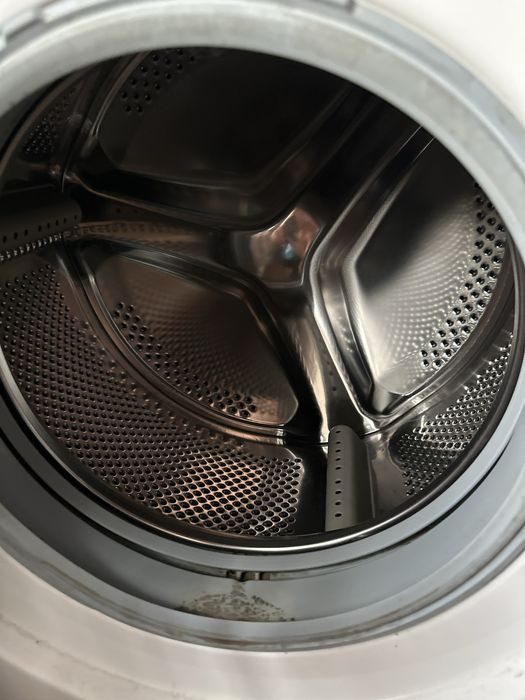 Продам стиральную машину