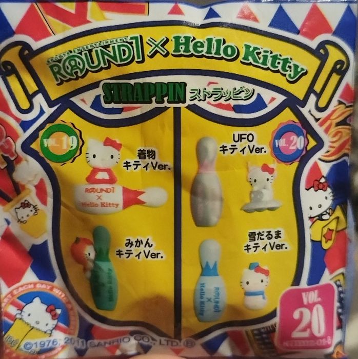 ROUND1 x Hello Kitty