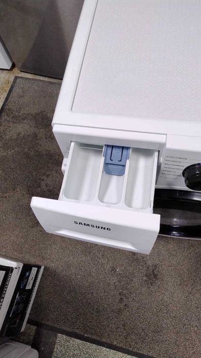 А+++ Комбинирана Пералня със сушилня Samsung 8/5 кг 1400 об/мин