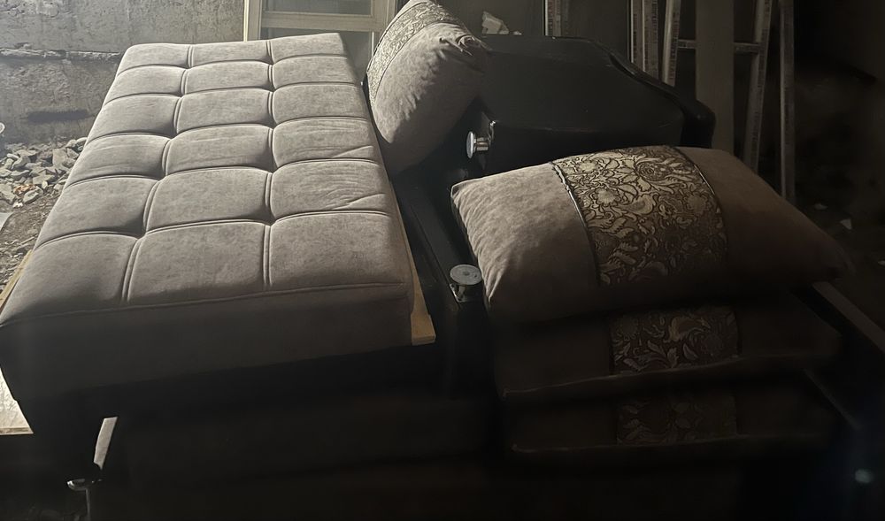 Пролам диван Б/У