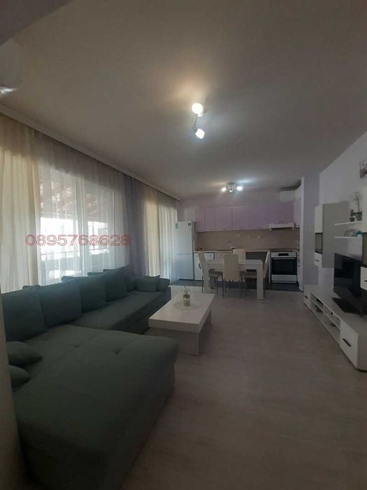 Продава се Тристаен апартамент в Стара Загора, Център - 101 кв.м за 1307 €/кв.м - Снимка #8