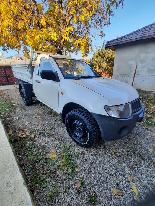 Mitsubishi  l200 2007