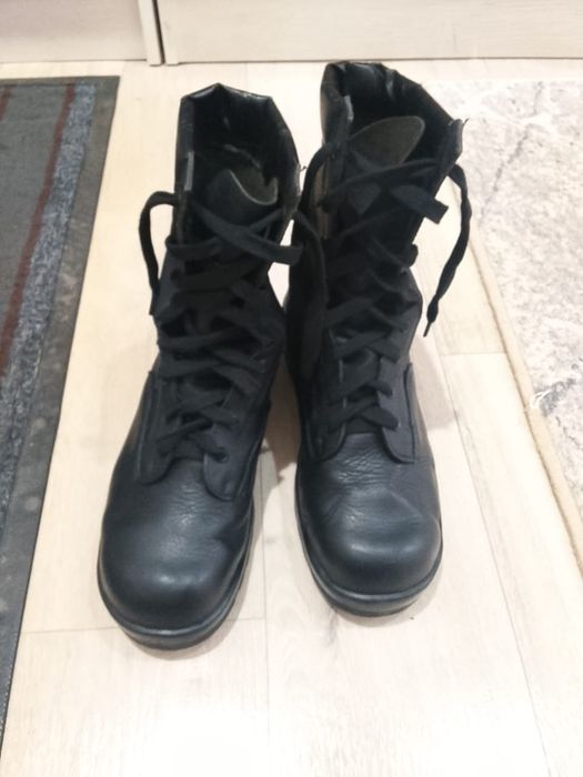 Продам берцы срочно