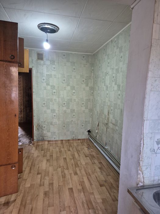 Сдаётся квартира 2х комнат в 16 м/р