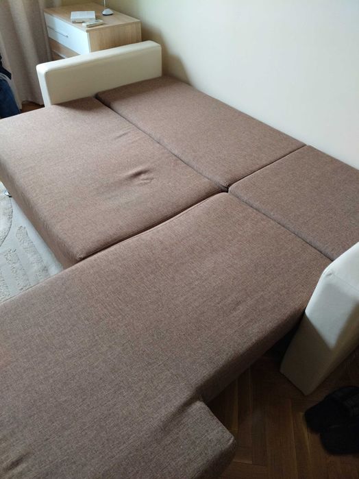 Разтегателен диван