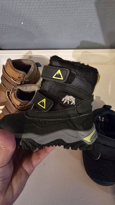 Обувки за момче- 21 и 22 номер, обща цена 33лв