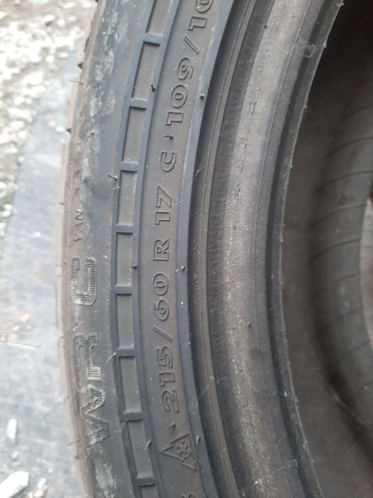 anvelope de iarna 215/60/17 c