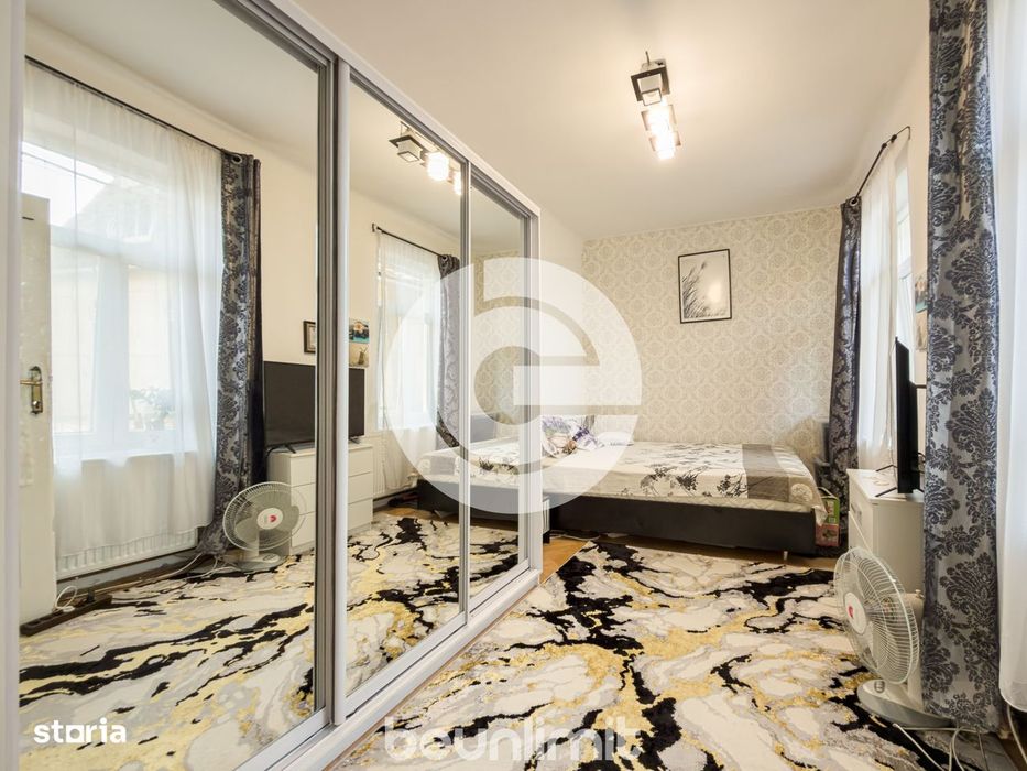 Apartament ultracentral | 2 camere | balcon 20 Mp | Pod pe toata supra