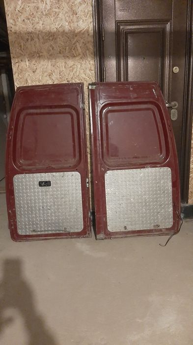 Жақсы жағдайда есіктер бар