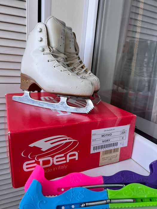 продам фигурные коньки