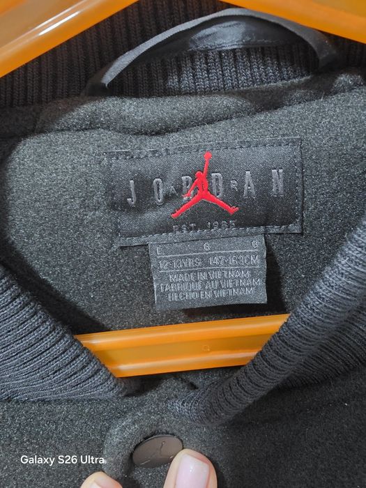 Зимно яке Jordan