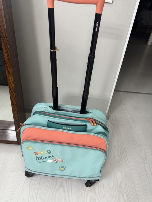 Сумка дорожная на колесиках