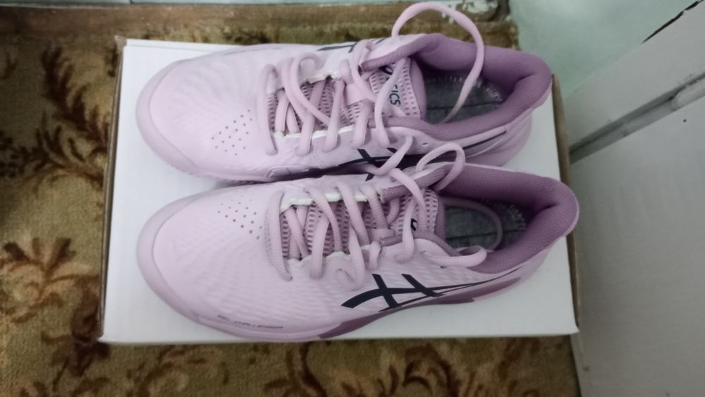 Маратонки за момиче