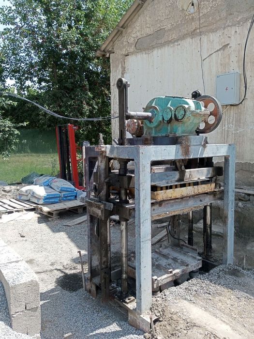 Blok aparat sotiladi, hamma narssasi kamplekt , qogani telda