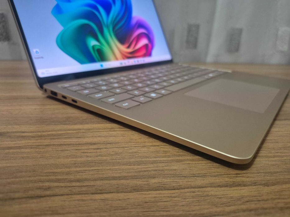 Microsoft Surface Laptop 7