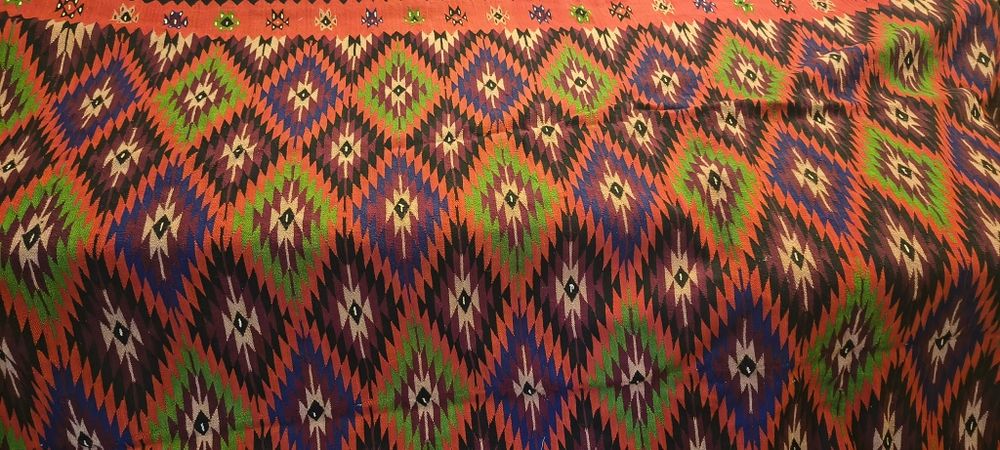 Чипровски килим 340 на 230