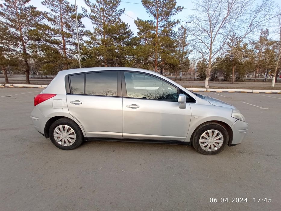 Продам Nissan Tiida