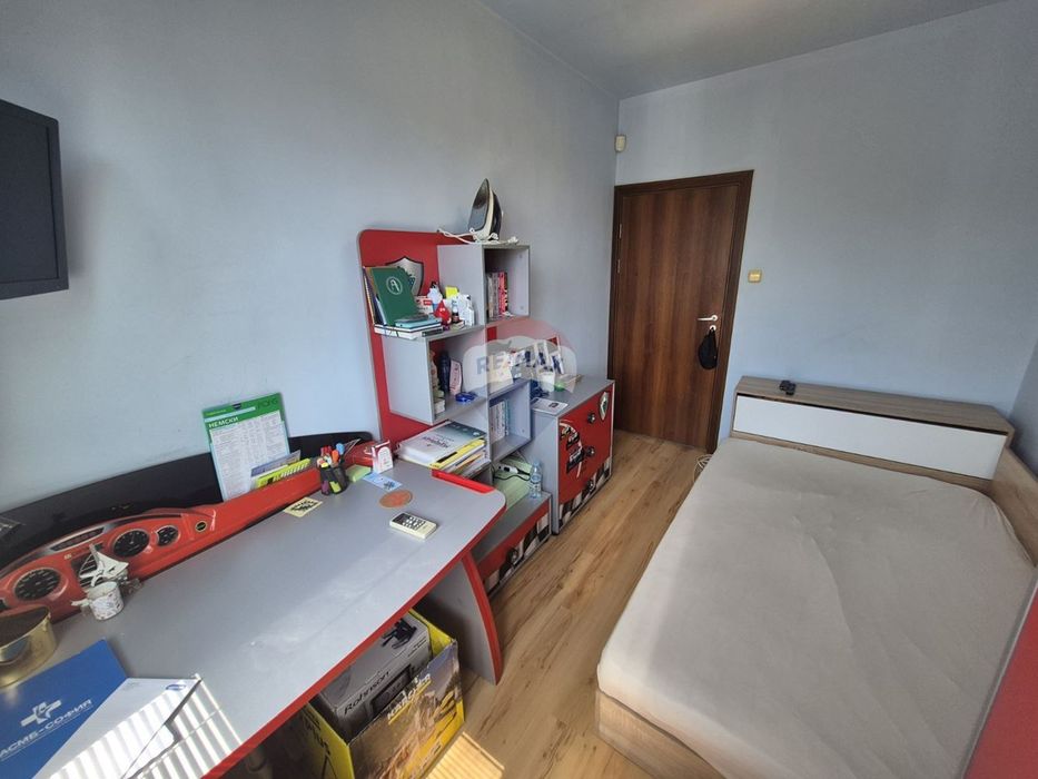 Продава се Тристаен апартамент в Варна, Левски - 66 кв.м за 2304 €/кв.м - Снимка #11