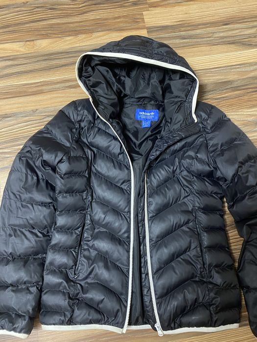 Geaca neagra adidas