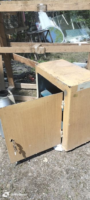 Срочно Продам сееф.