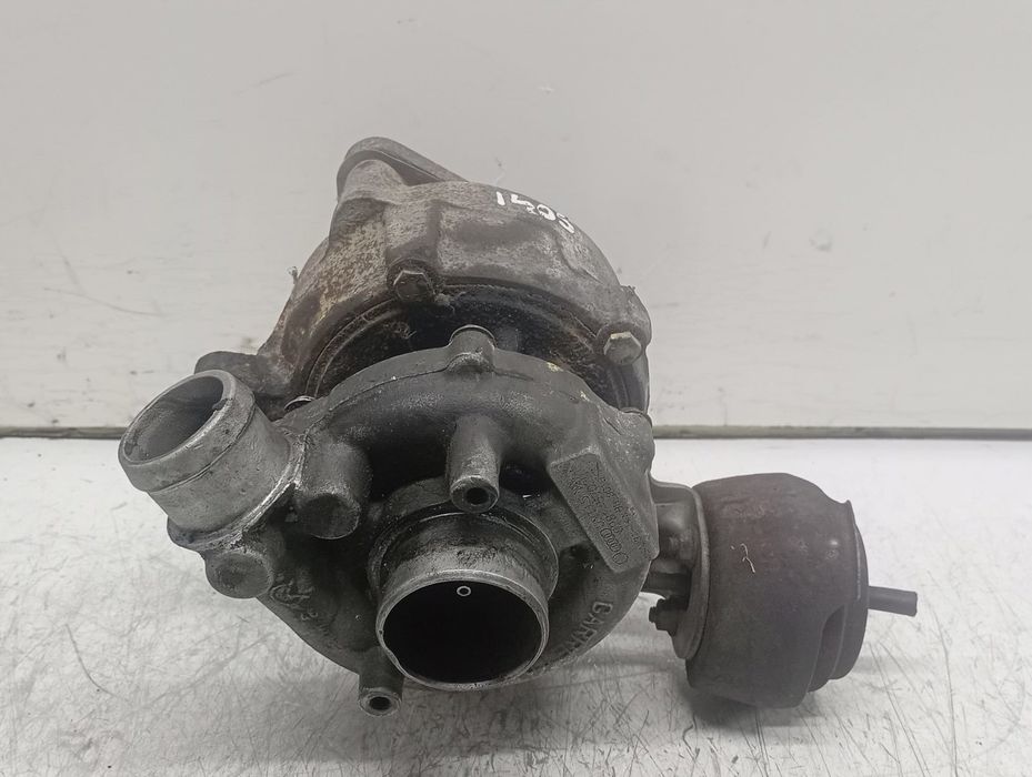 Turbo turbina 028145702h Volkswagen Passat B5.5 (facelift) (2000 - 2005) 1.9 tdi ATJ
