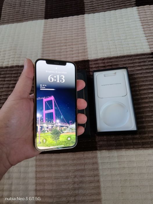 Продам Iphone 12 Pro 256gb