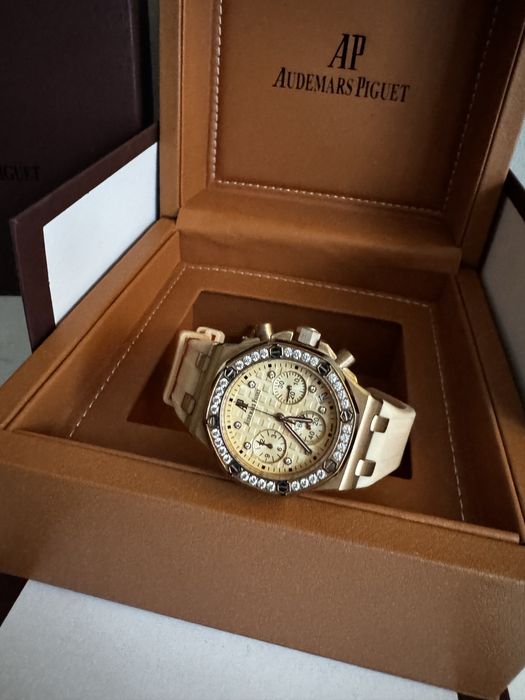 Дамски часовник Audemars piguet