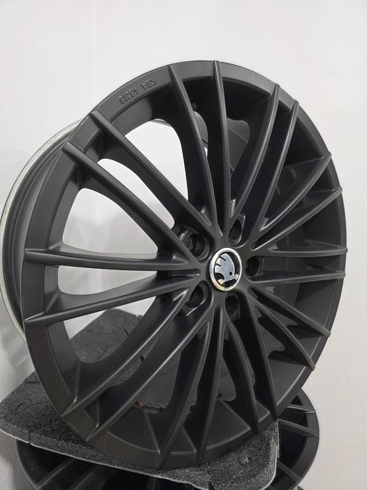 Jante 18 Cupra Skoda Karok Octavia Superb VW Passat VW Golf 5x112 57.1 8J et48