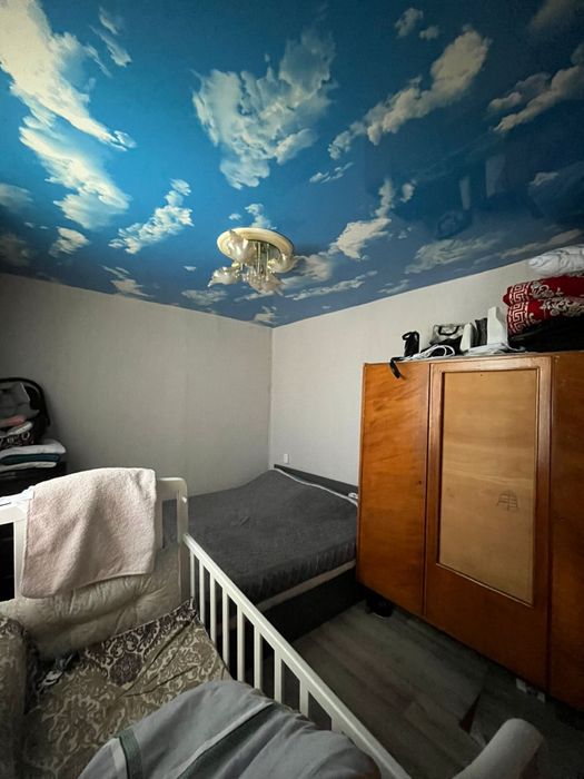 Продам 2 комнатную квартиру