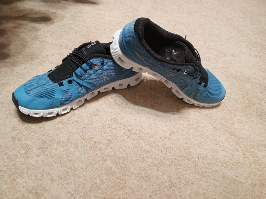 Новые кроссы On cloud, 44 размер