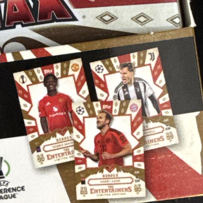 Cutii Match Attax 2024/2025 Sigilate - Topps - Mini Tins Heroes / Magicians / Showmen