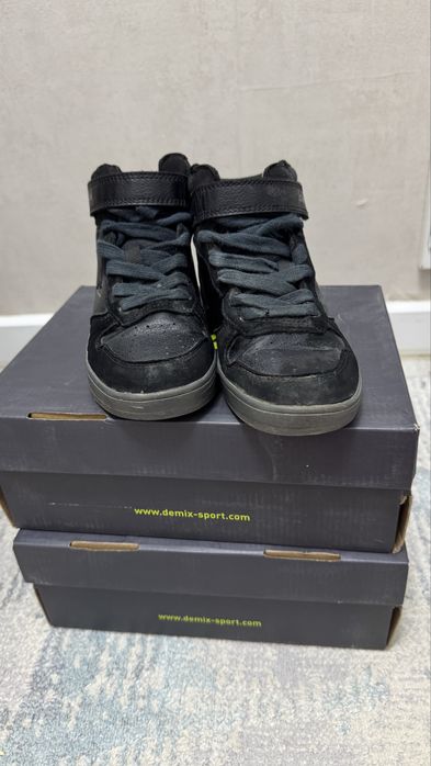 Детские ботинки для мальчика Demix