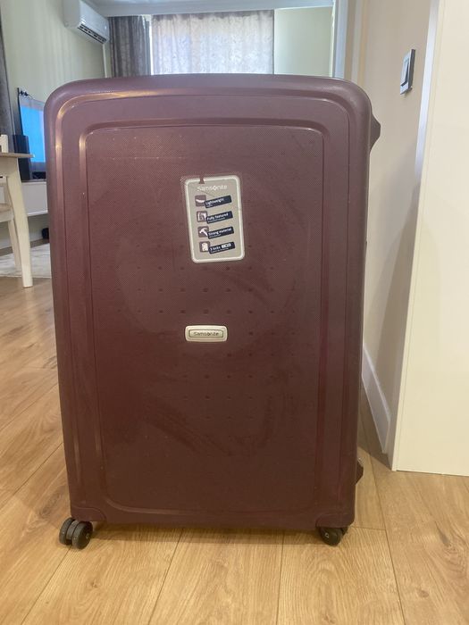 чемодан бренд samsonite