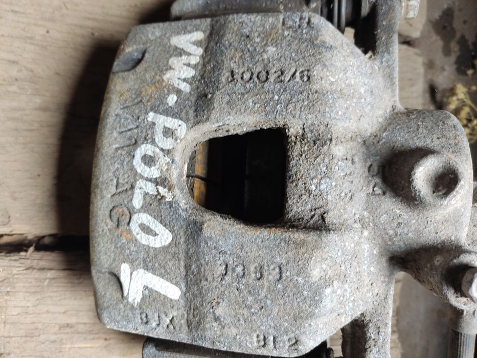 Тормозные суппорты Фольксваген Поло 2017.