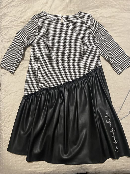 Ежедневна рокля плат и кожа