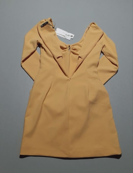 Rochie cu maneca lunga