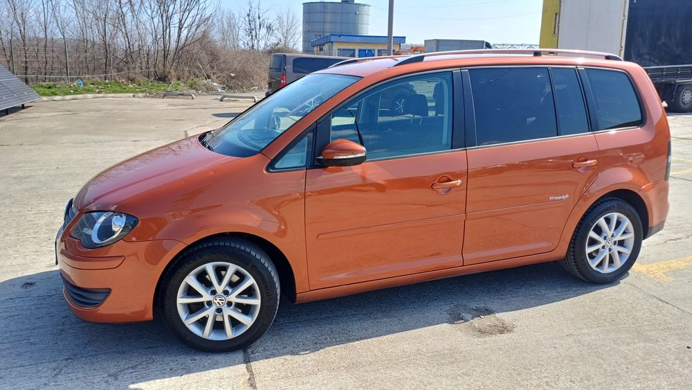 Vw touran 1.9 tdi 105 cai 6 trepte Freestyle Import Germania